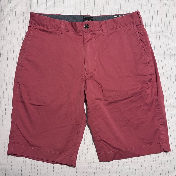 J. Crew 10.5” Stretch Chino Shorts - Picture 3 of 9